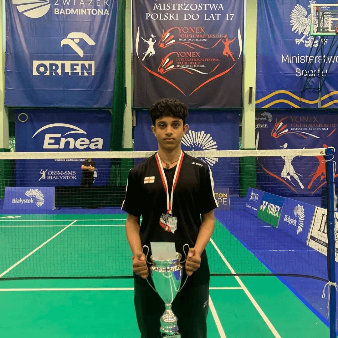 This was a good week finished 🥈at the U17 Polish masters and also 🥉in mixed doubles with Aahn (1)